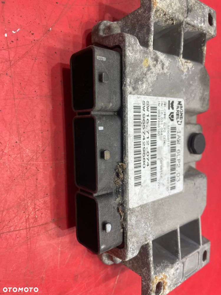 Sterownik komputer silnika Peugeot 9647498180 - 3