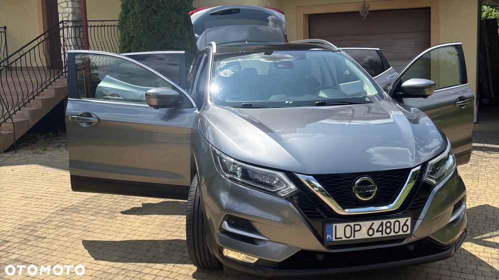 Nissan Qashqai 1.2 DIG-T N-Connecta EU6 - 10