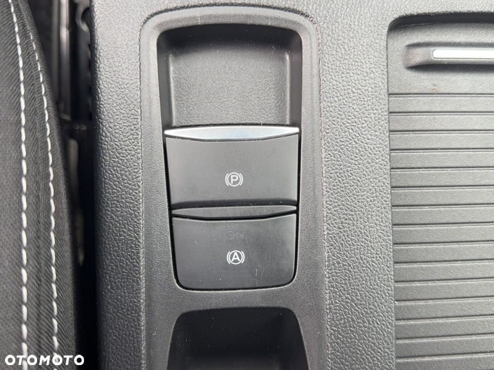 Ford Focus - 24