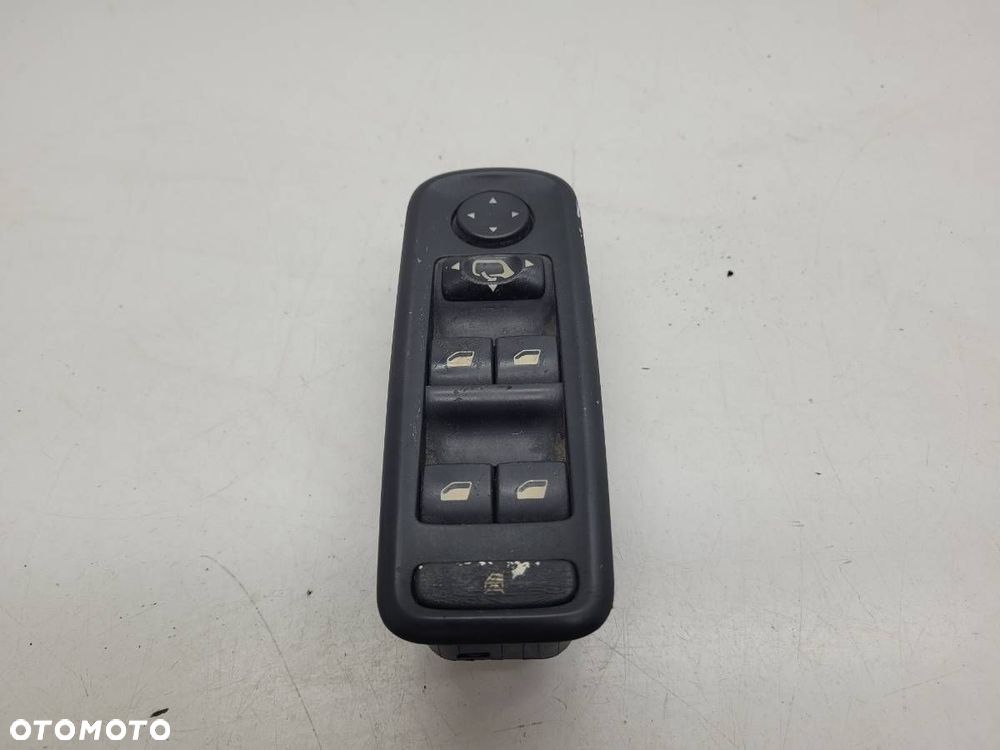 PRZEŁĄCZNIK SZYB PANEL OTWIERANIA SZYB CITROEN C8 53269704 - 1