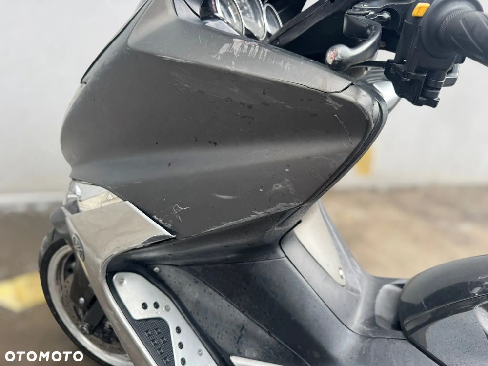 Yamaha Tmax - 8