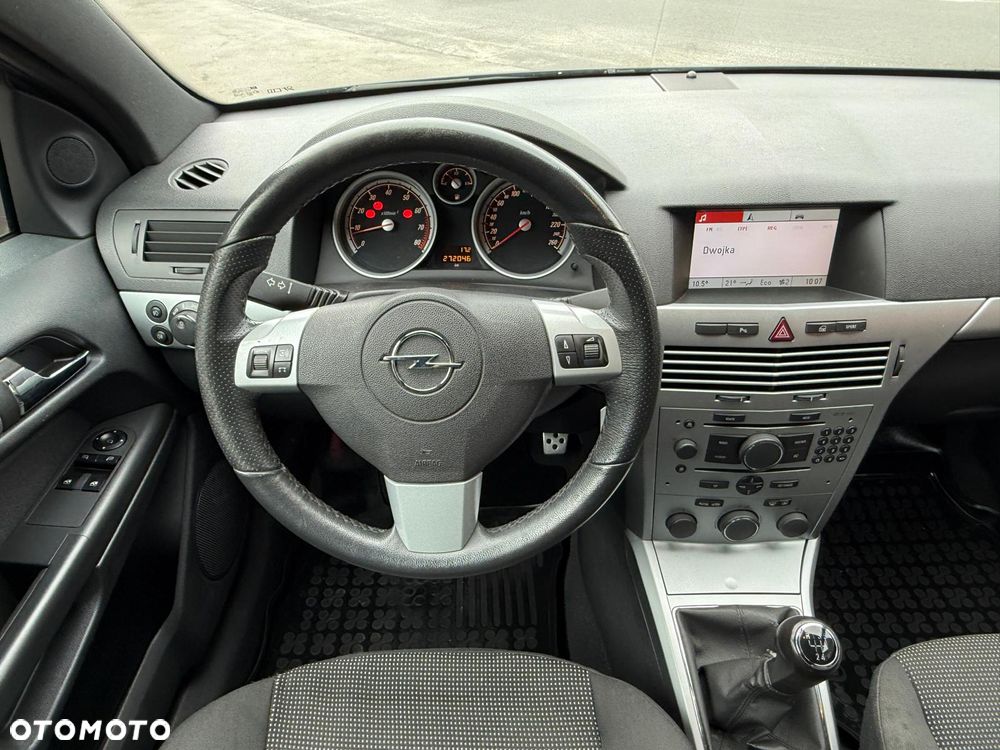 Opel Astra 1.8 Sport - 10