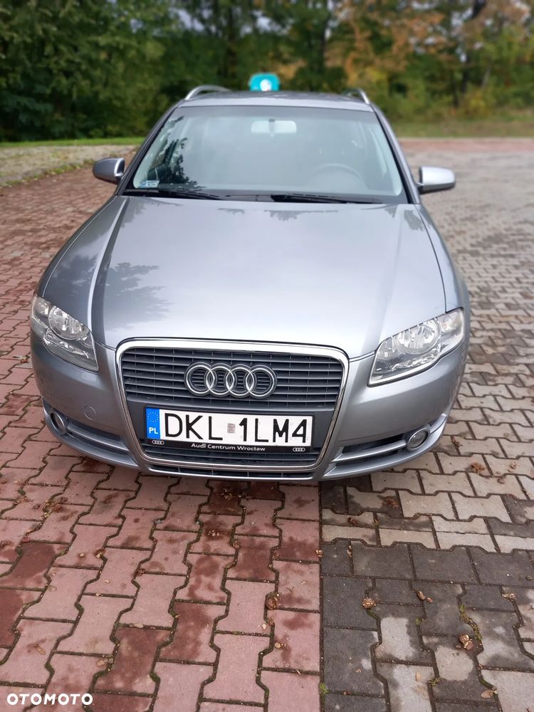 Audi A4 - 1