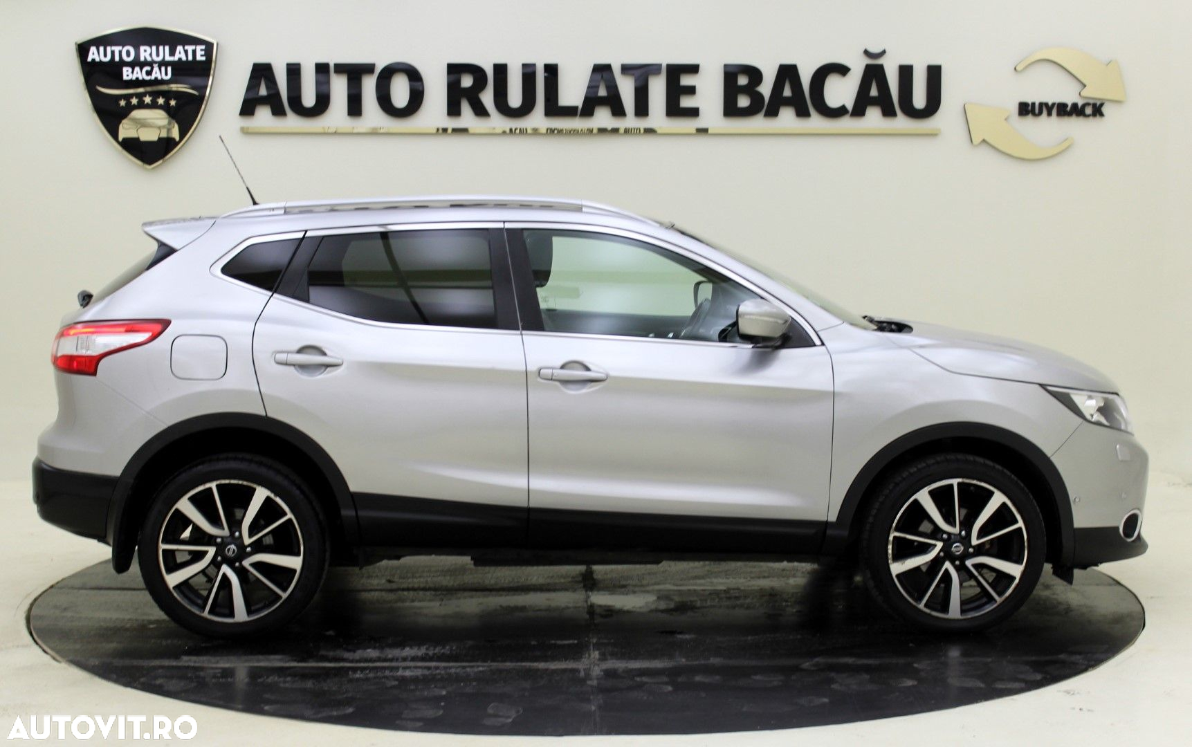 Nissan Qashqai - 4