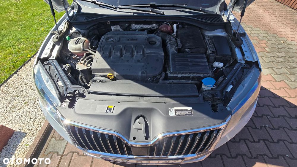 Skoda Superb 2.0 TDI L&K DSG - 14