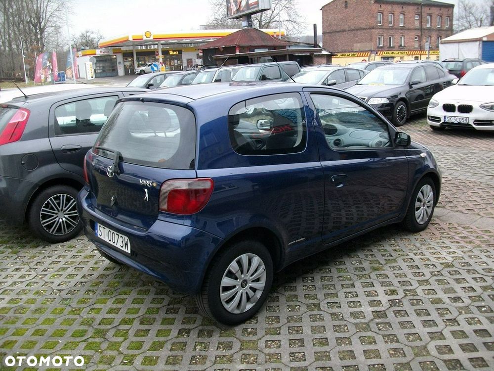 Toyota Yaris - 2