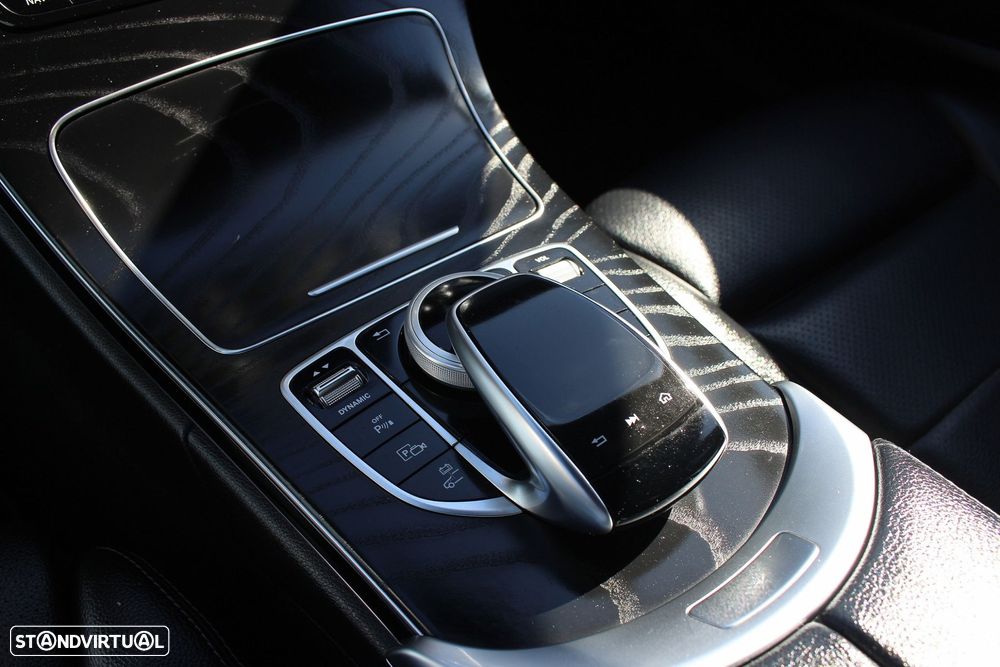 Mercedes-Benz C 300 de AMG Line - 41