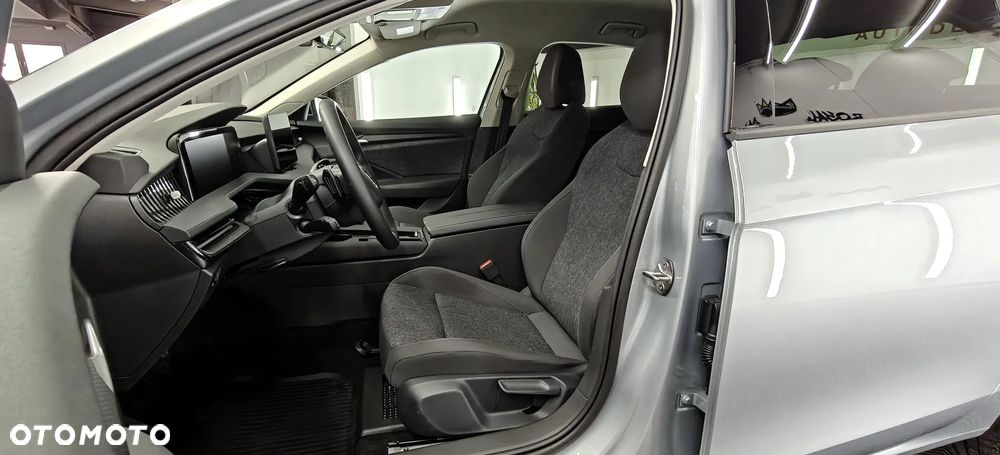 Skoda Superb 1.5 TSI mHEV Essence DSG - 10