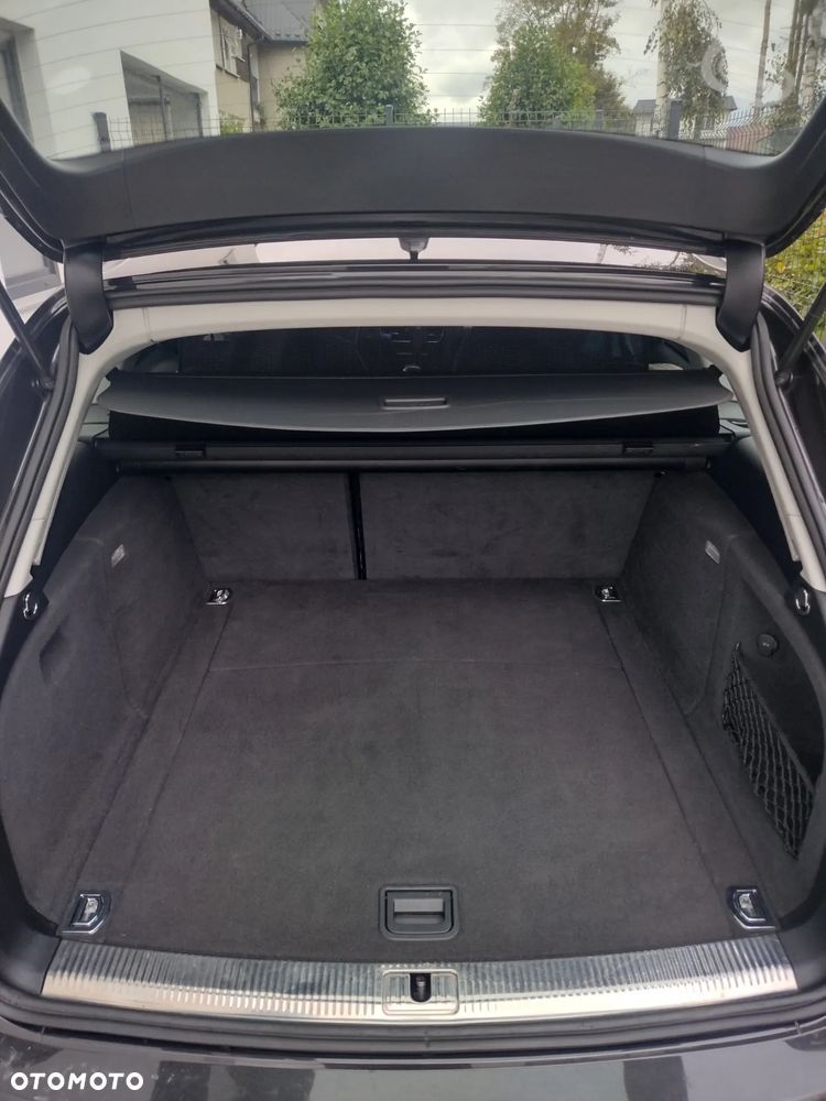 Audi A4 Avant 2.0 TDI DPF clean diesel multitronic Ambiente - 23