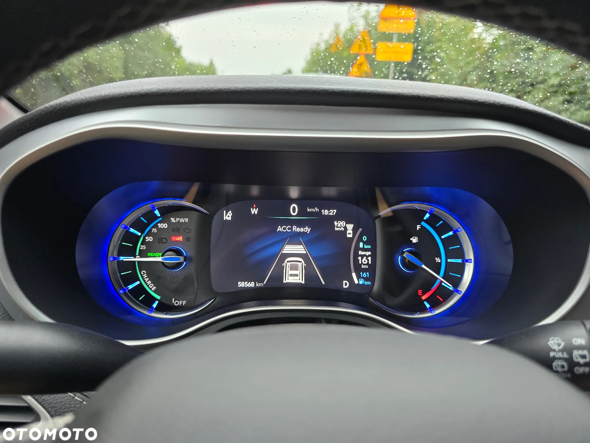 Chrysler Pacifica - 7