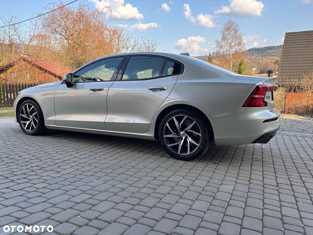 Volvo S60 T6 AWD Geartronic RDesign - 2