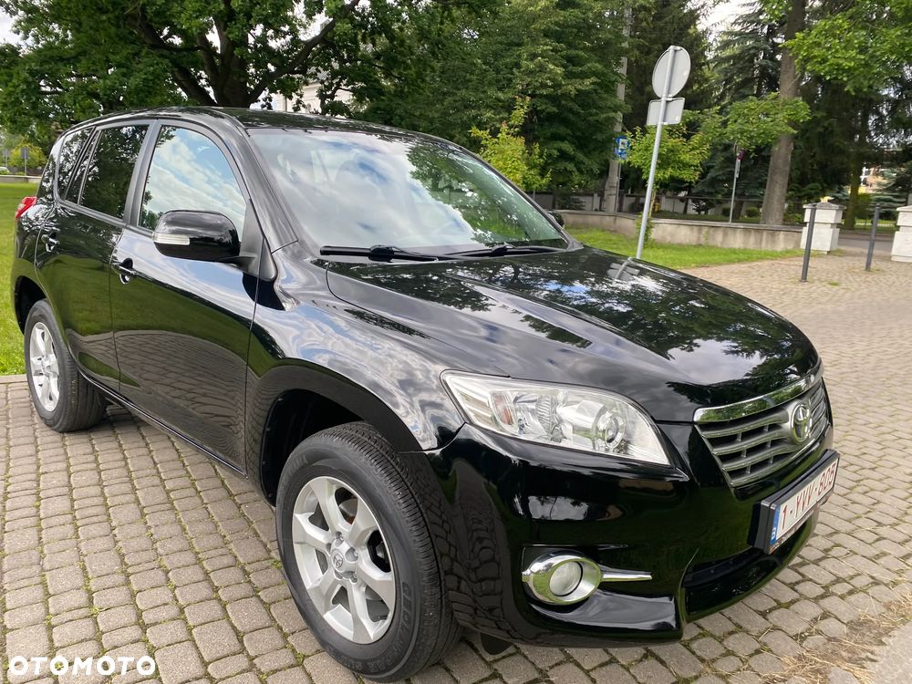 Toyota RAV4 2.0 4x4 Travel - 11