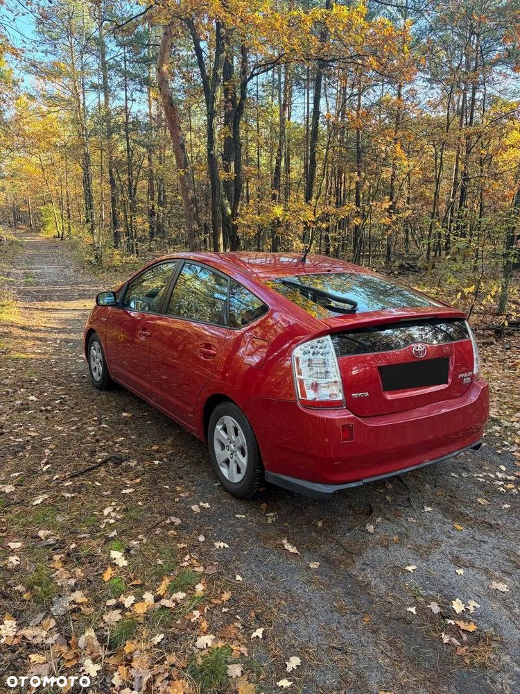 Toyota Prius - 1