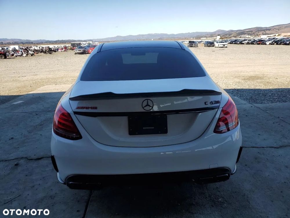 Mercedes-Benz Klasa C - 6