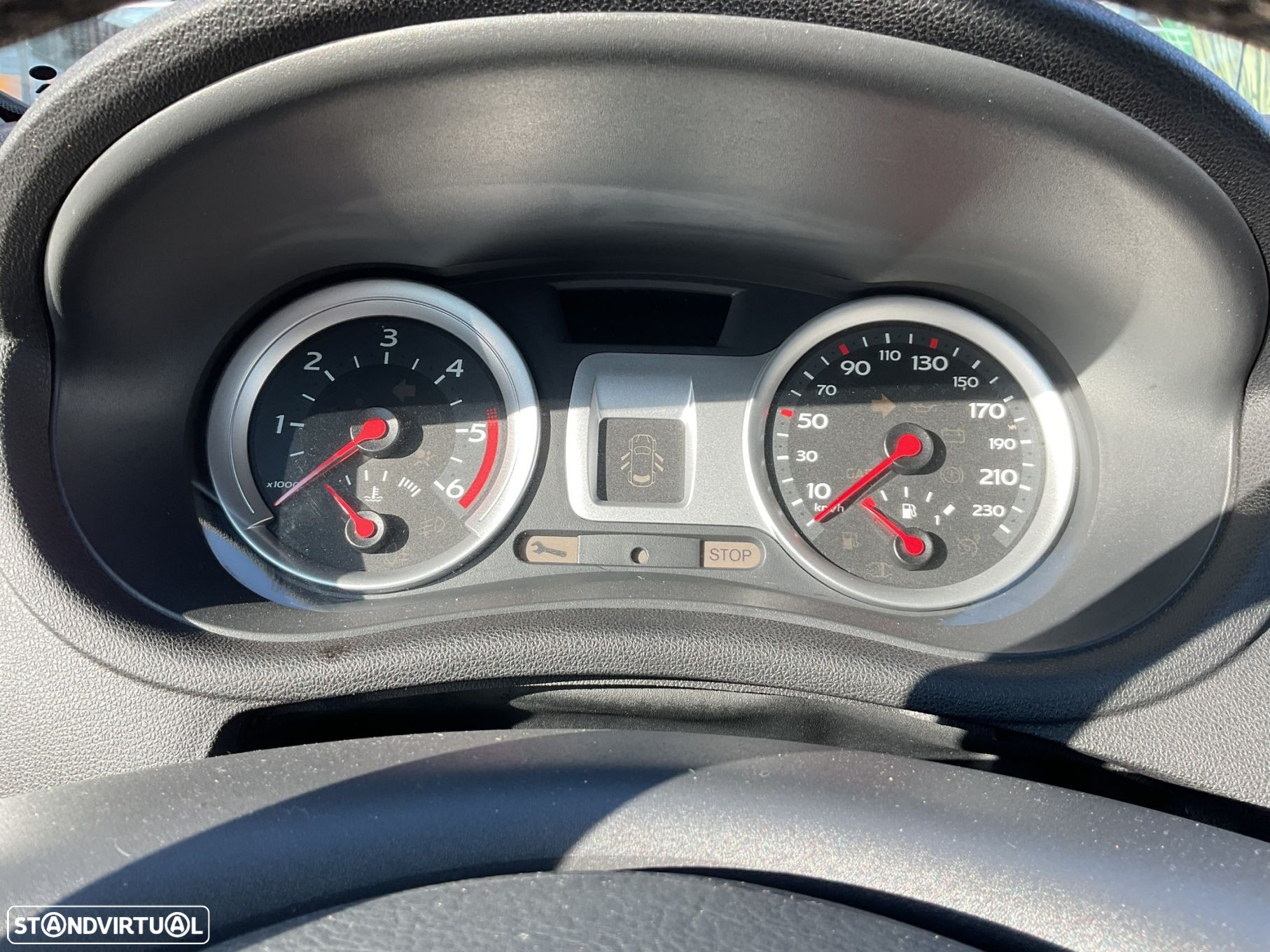 Renault Clio 1.5 dCi Confort - 26