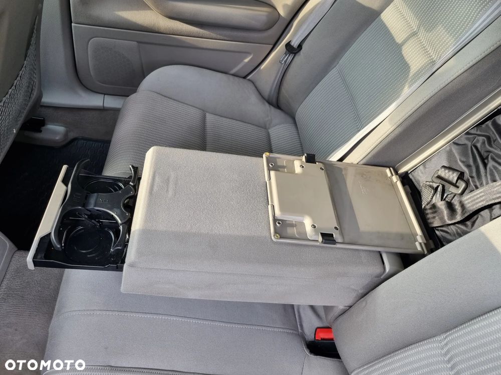 Audi A4 Avant 2.0 TDI - 12