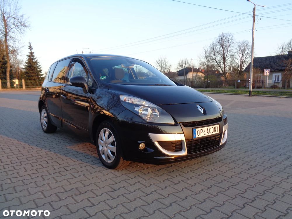 Renault Scenic 1.6 16V Luxe Privilege - 4