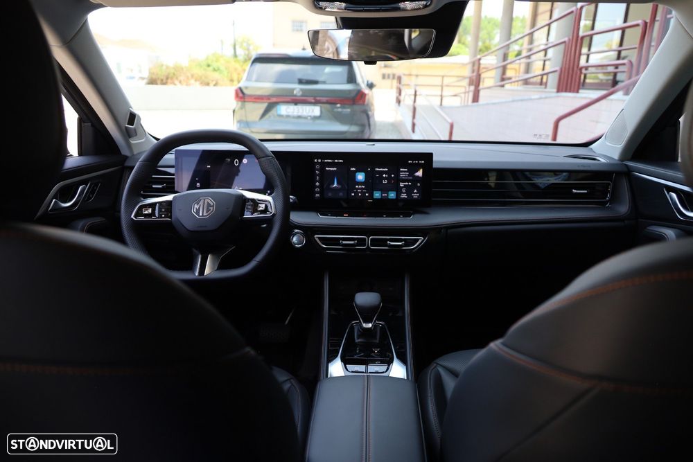 MG HS 1.5 Plug-in Hybrid Luxury - 17