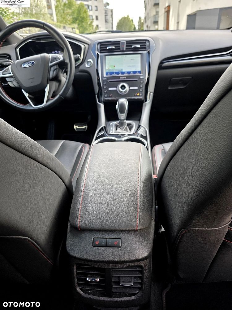 Ford Mondeo SW 2.0 Hybrid ST-Line Plus - 17