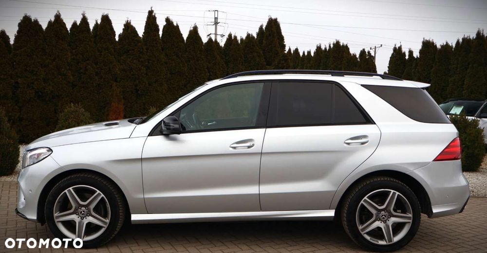 Mercedes-Benz GLE - 9