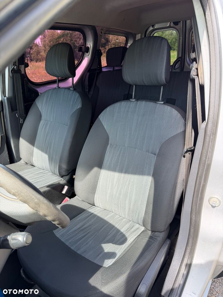 Dacia Dokker 1.6 SCe Techroad - 12