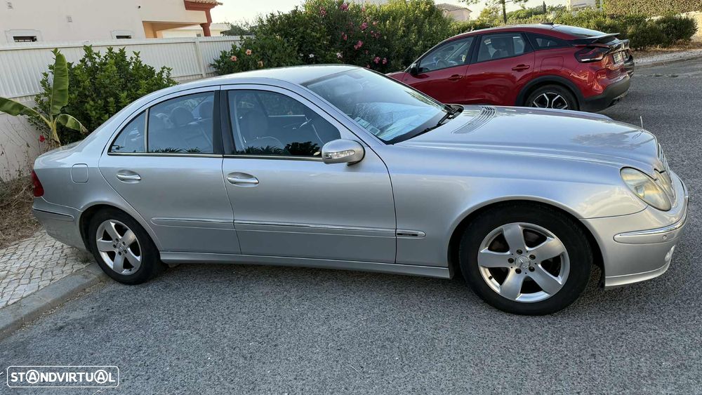 Mercedes-Benz E 220 CDI Avantgarde - 4