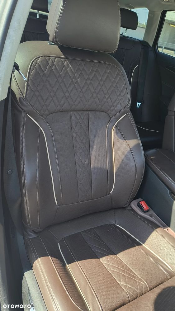 BMW Seria 5 540d xDrive - 8