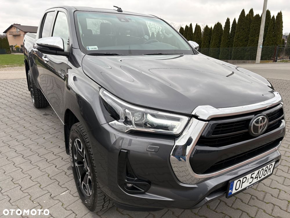Toyota Hilux 2.8 D-4D Double Cab SR5+ 4x4 - 8