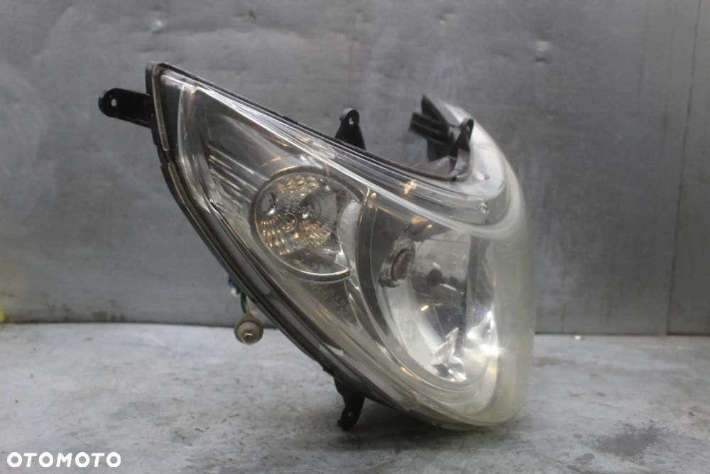 Kymco Xciting X citing X-Citing 500 lampa reflektor przód przednia - 2