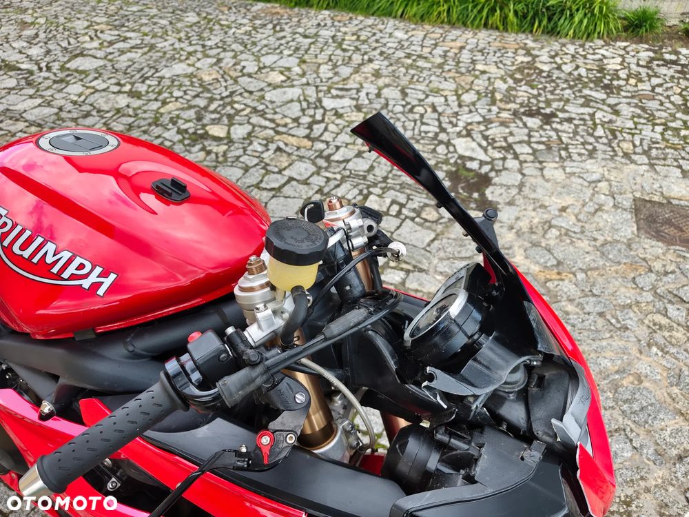 Triumph Daytona - 9