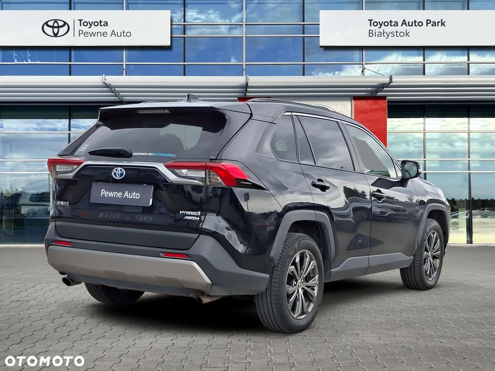 Toyota RAV4 - 5