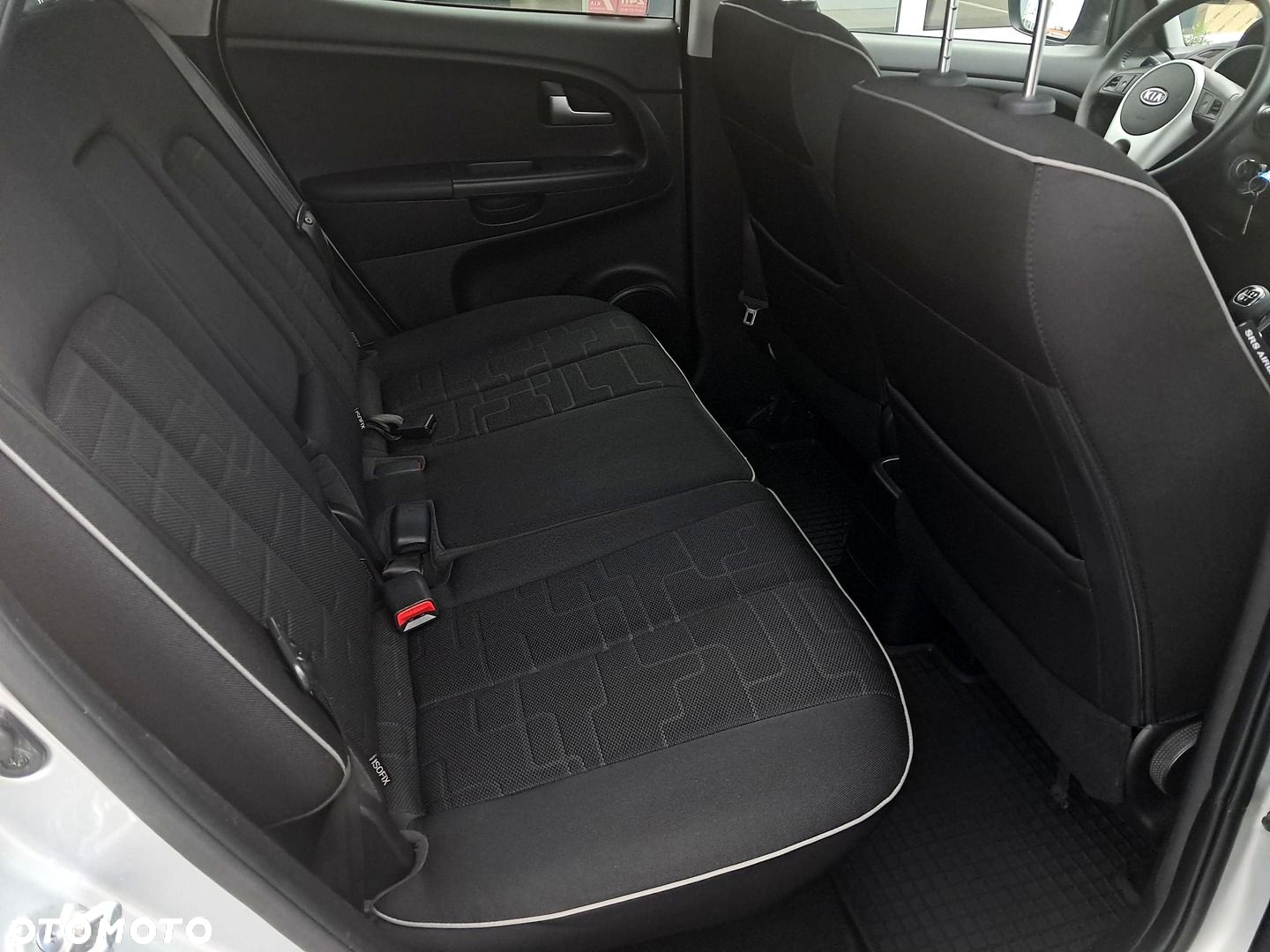 Kia Venga 1.4 M - 11