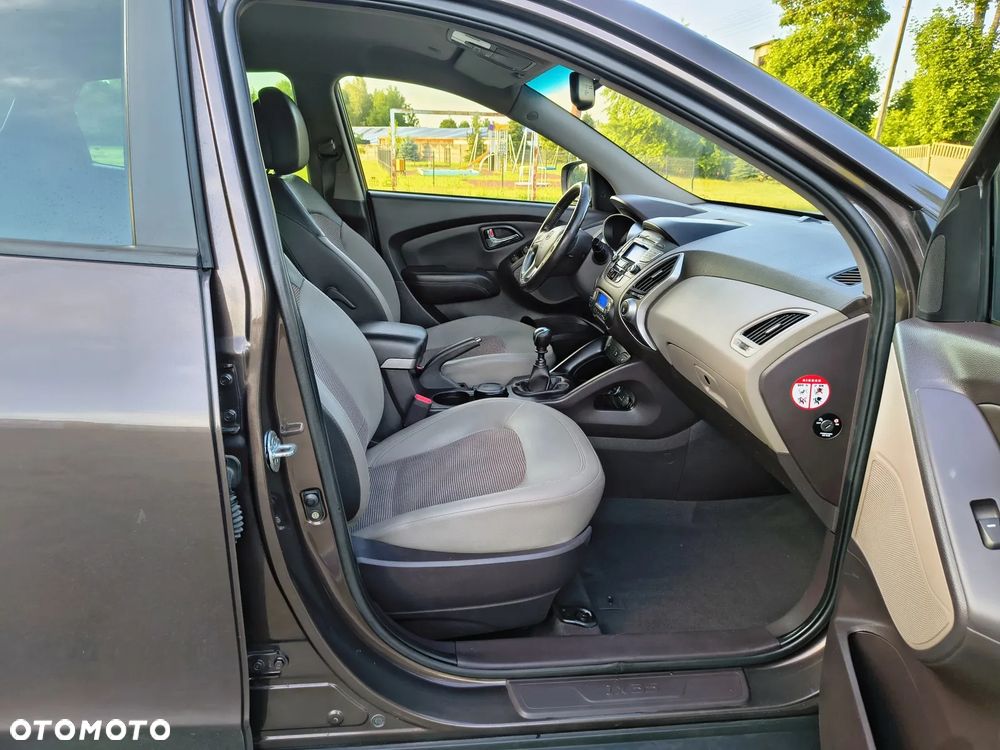 Hyundai ix35 2.0 CRDi 4WD Finale Gold - 19