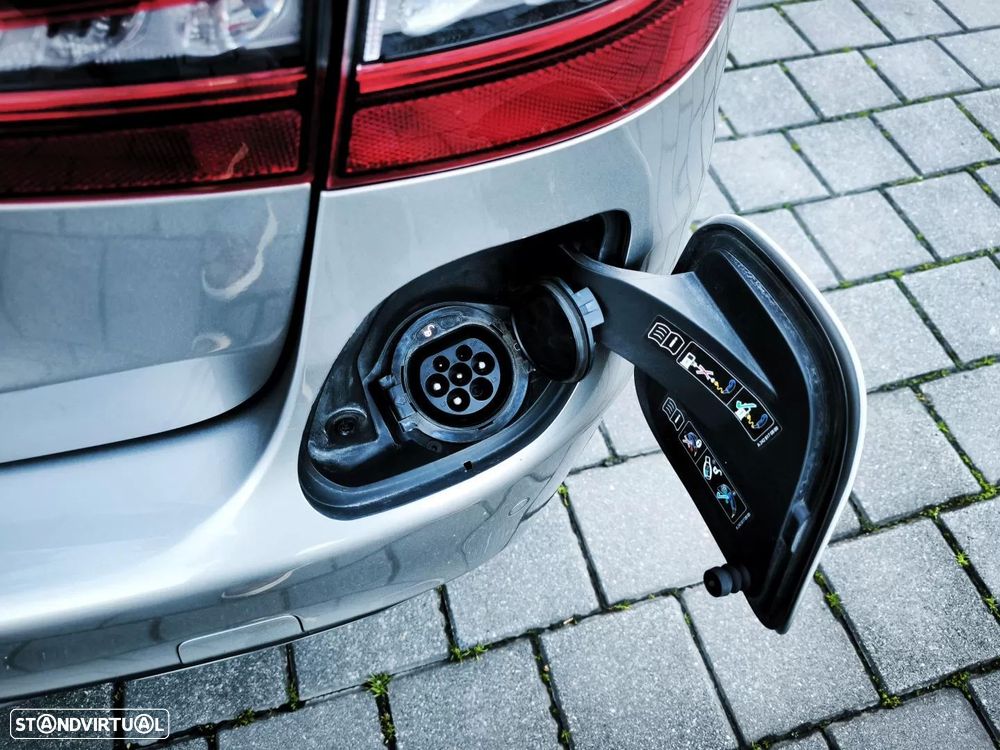 Mercedes-Benz C 300 de AMG Line - 60