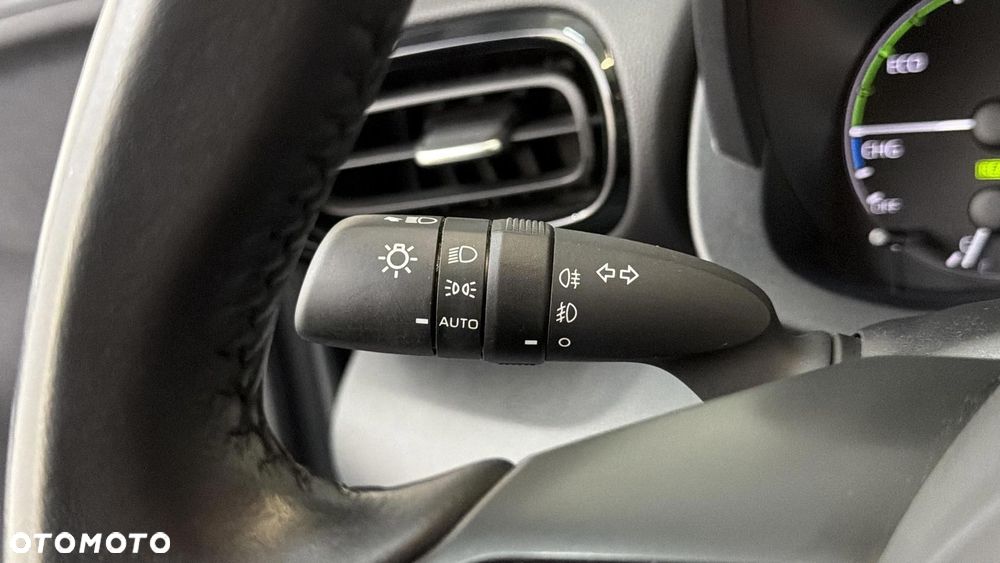 Toyota Yaris Hybrid 1.5 Comfort - 25