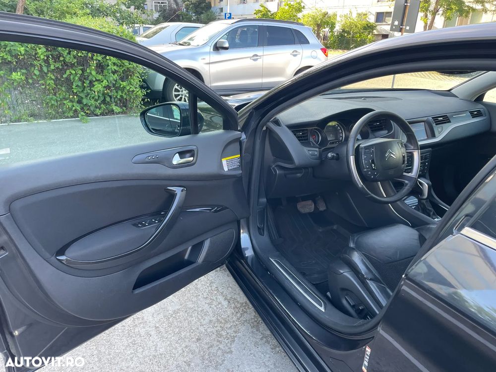 Citroën C5 HDi 165 FAP Aut. Exclusive - 14
