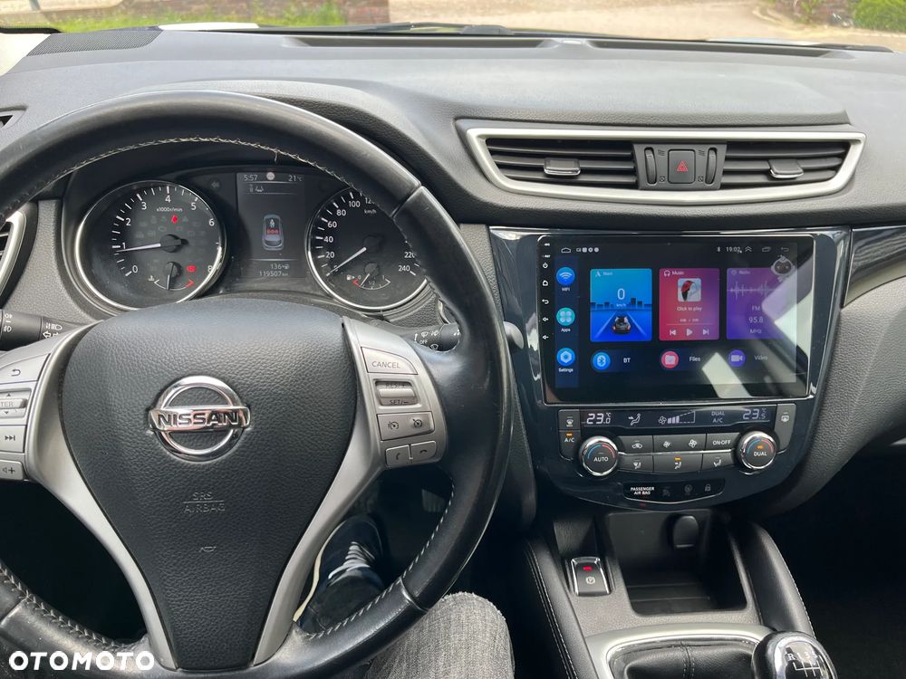 Nissan Qashqai 1.6 DIG-T N-Tec - 18