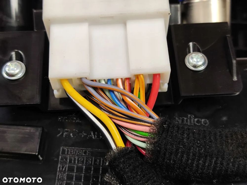 KIA PRO CEED od 2021r Panel Tunelu Środkowego - 6