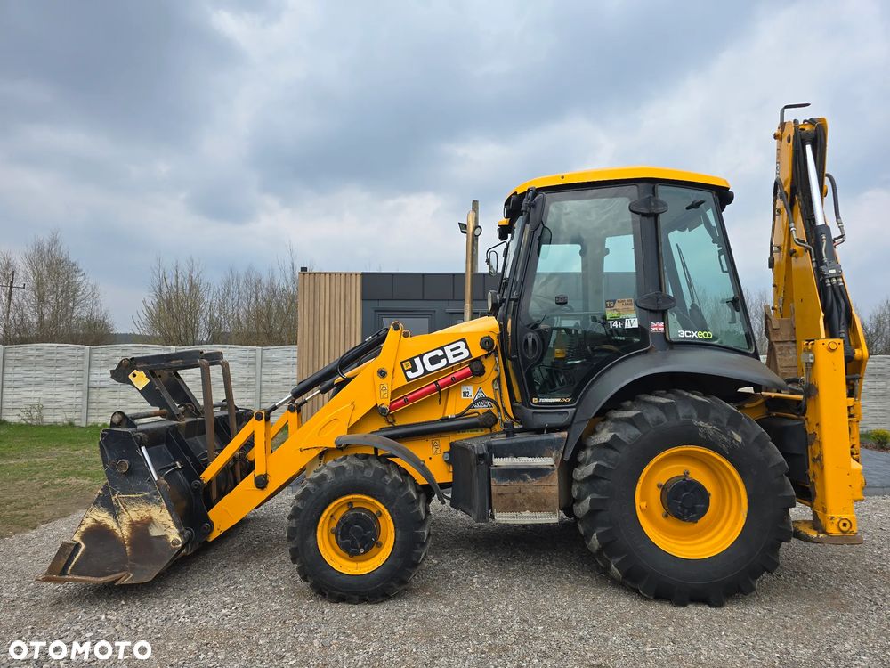JCB - 4