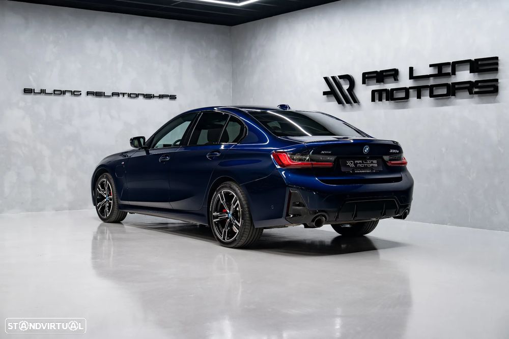 BMW 330 e Pack Desportivo M Auto - 9
