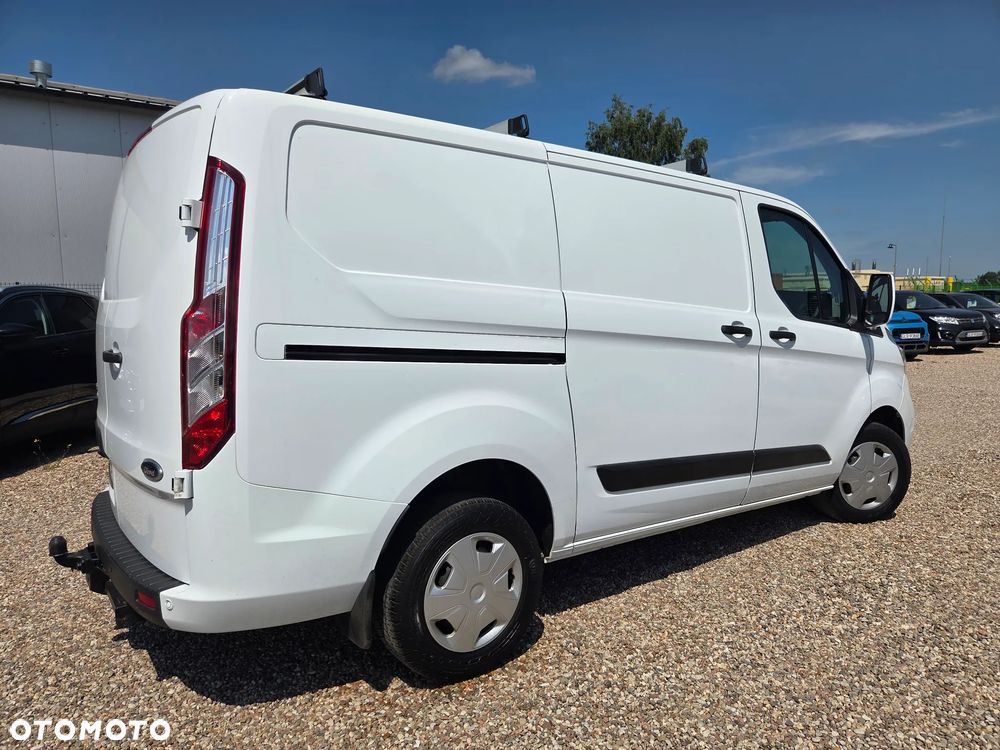 Ford Transit  custom - 10