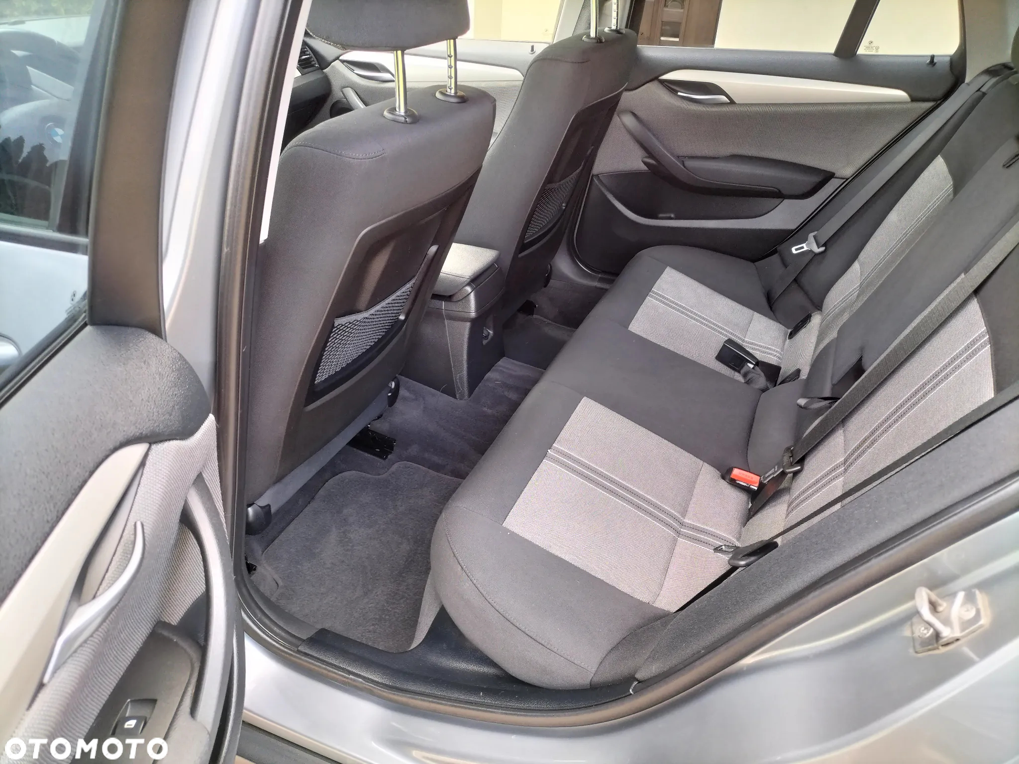 BMW X1 sDrive18d - 15