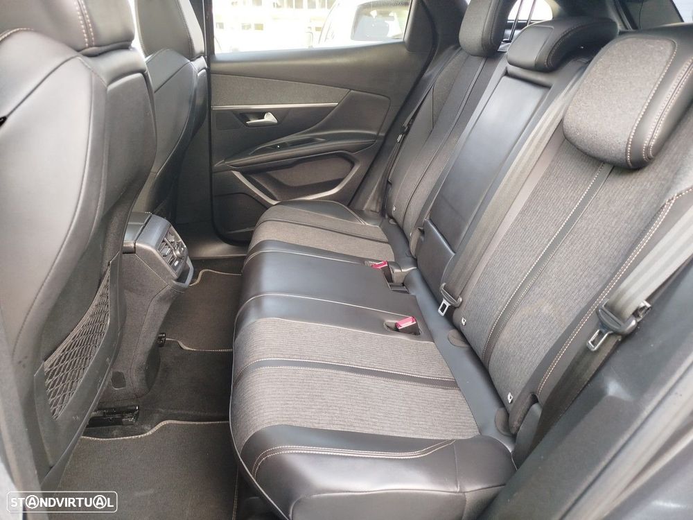 Peugeot 3008 1.2 PureTech GT Line - 34