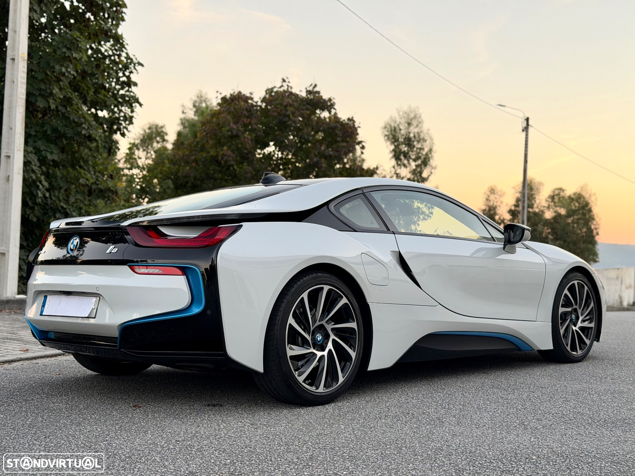 BMW i8 Standard - 17