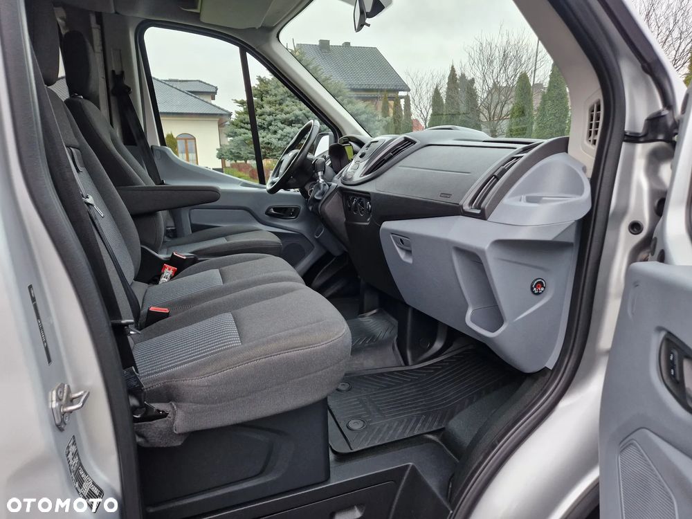Ford Transit - 18