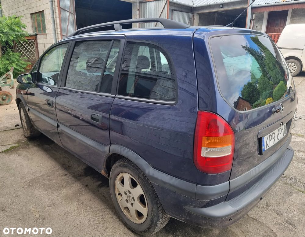 Opel Zafira - 2