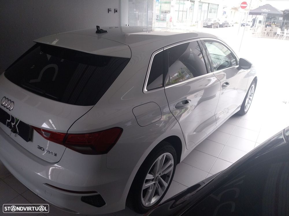 Audi A3 Sportback 30 TFSI - 4
