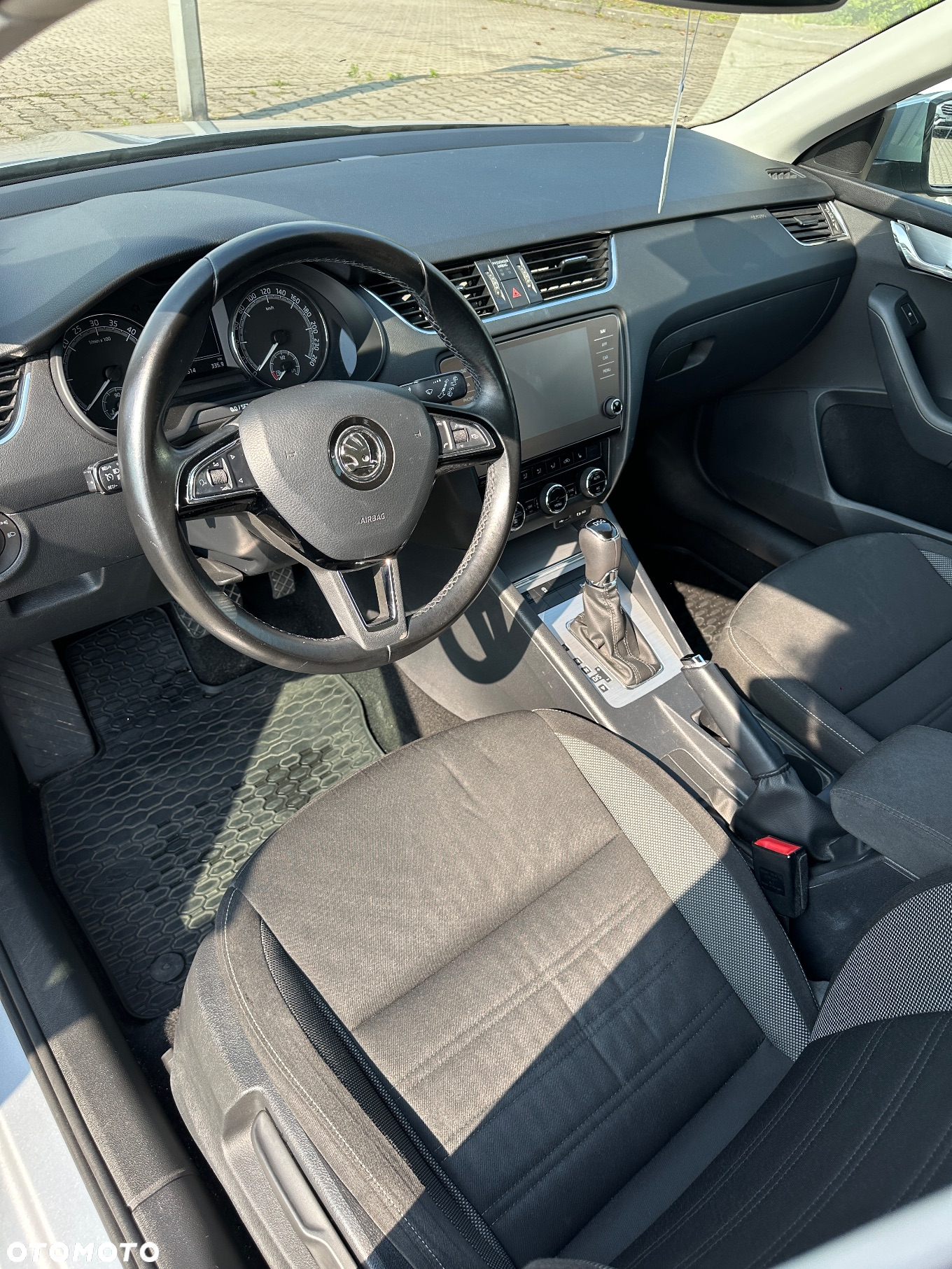 Skoda Octavia 1.6 TDI Ambition DSG - 16