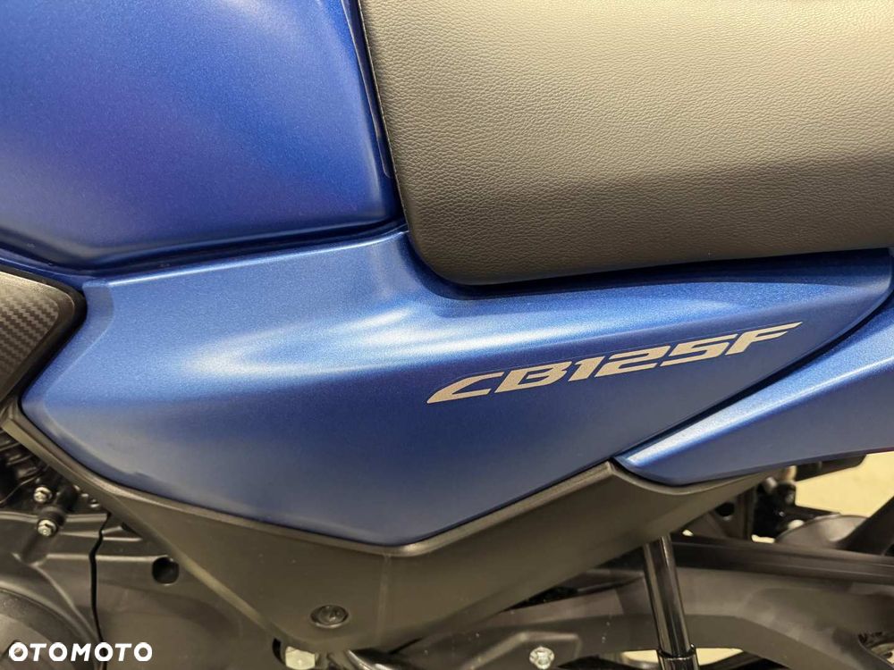 Honda CB - 17