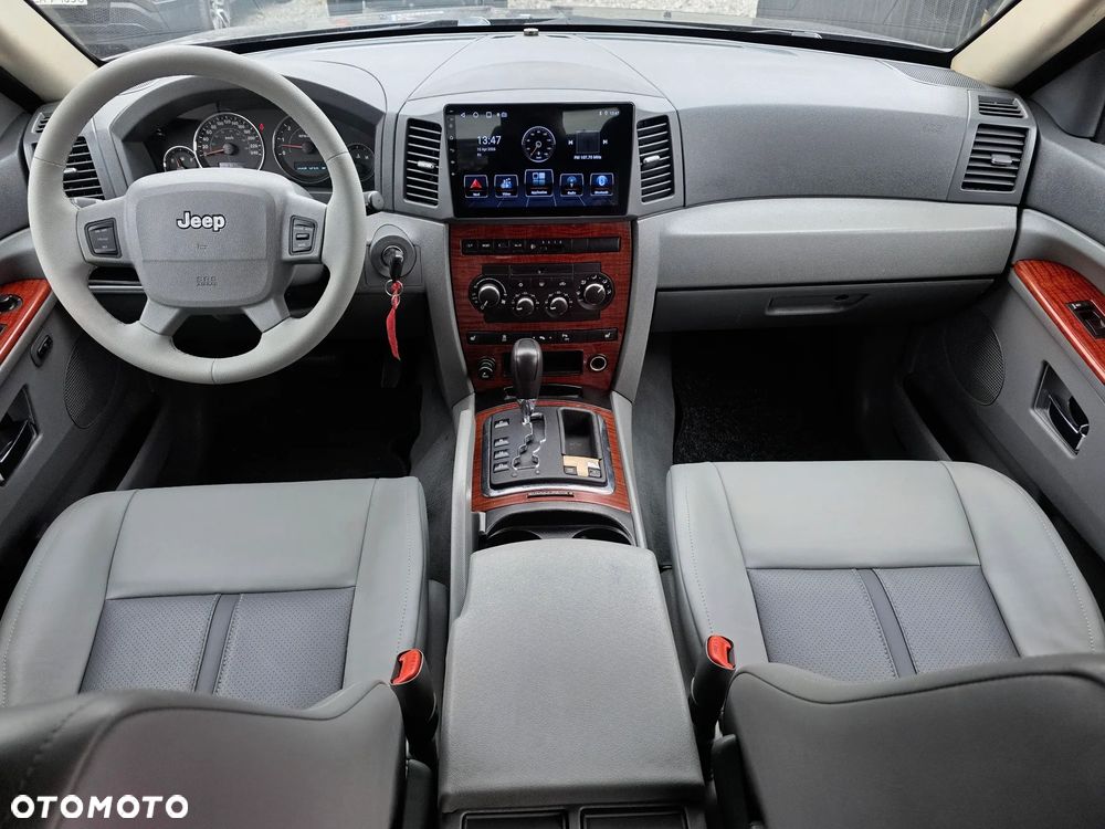 Jeep Grand Cherokee - 7